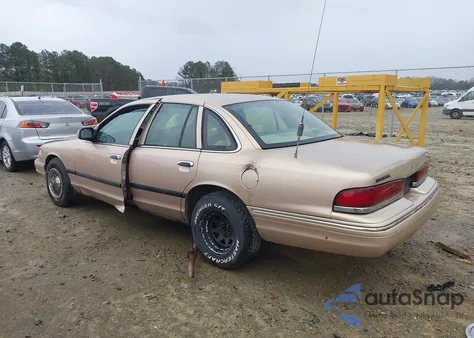 1996 Ford Crown Victoria Police Interceptor из США, поврежденный, VIN 2FALP71W9TX187092